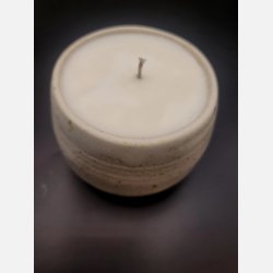 Keramik, soya og duft - Cremefarvet